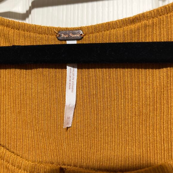 Free People Devin Scoop Neck Long Sleeve Top M - Picture 3 of 4